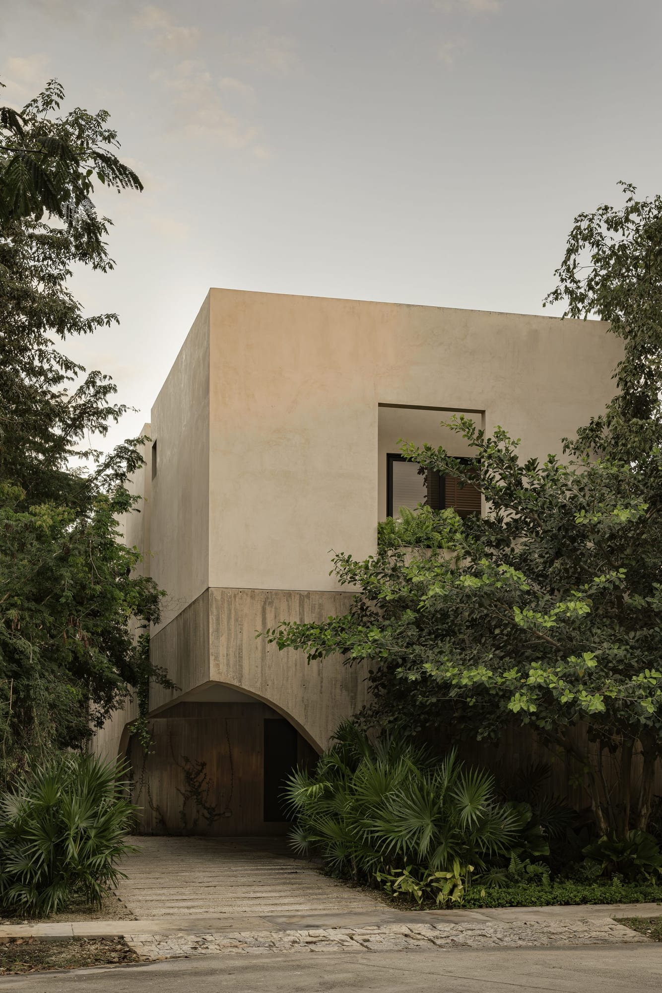 CASA DRAGONES